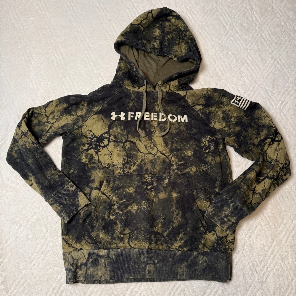 Gorpcore Streetwear Under Armour Freedom Camo Hoodie Men's XS Flag Pullover
